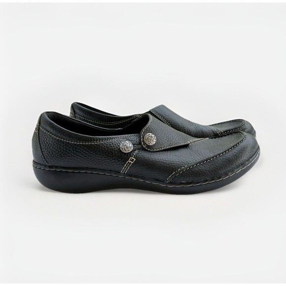 Clarks Collection Women’s Leather Button Slip-On Comfort Wedge – Size 11 Black - Picture 1 of 9